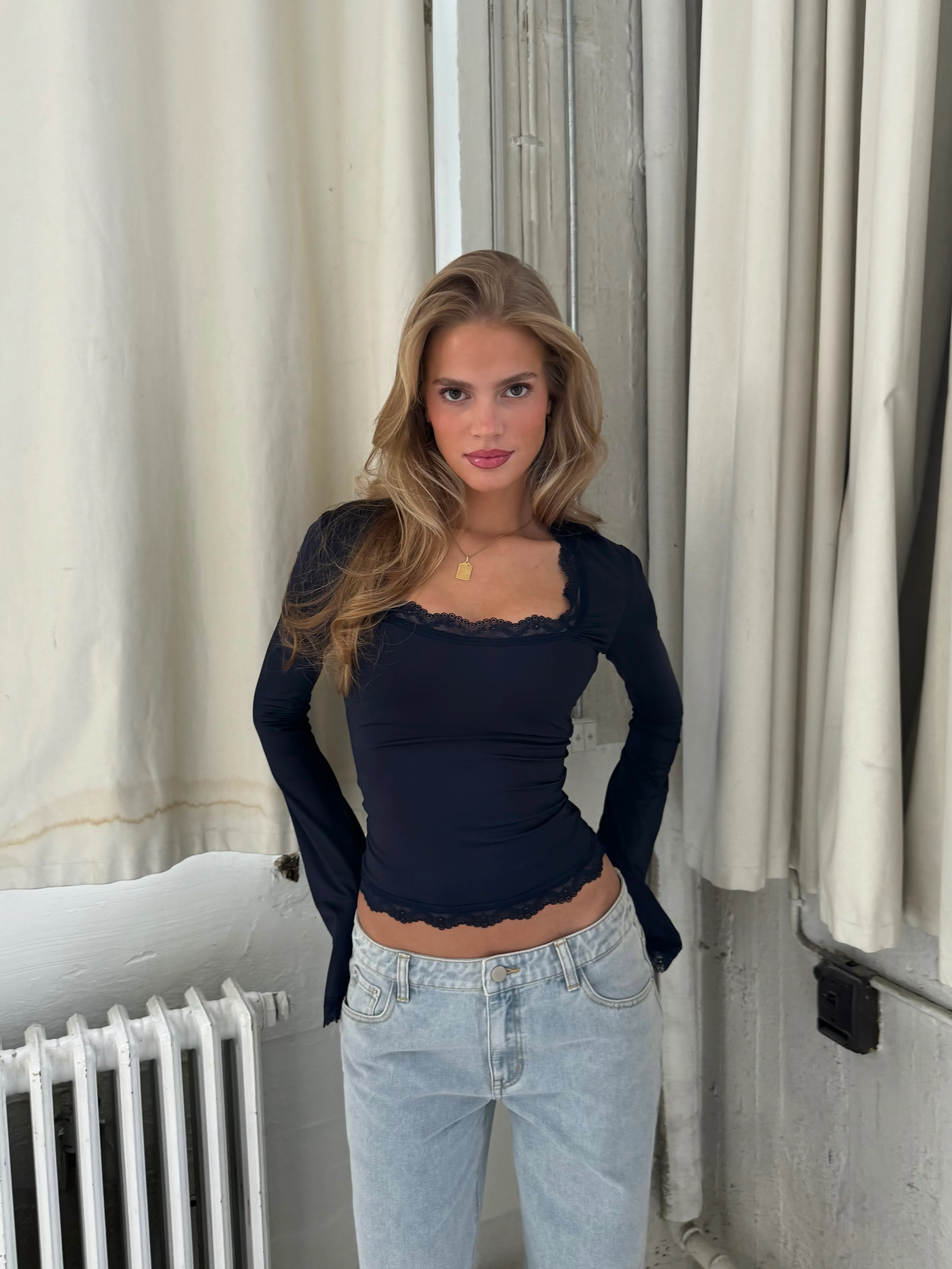 Blair basic lace top - dark blue - Image 3