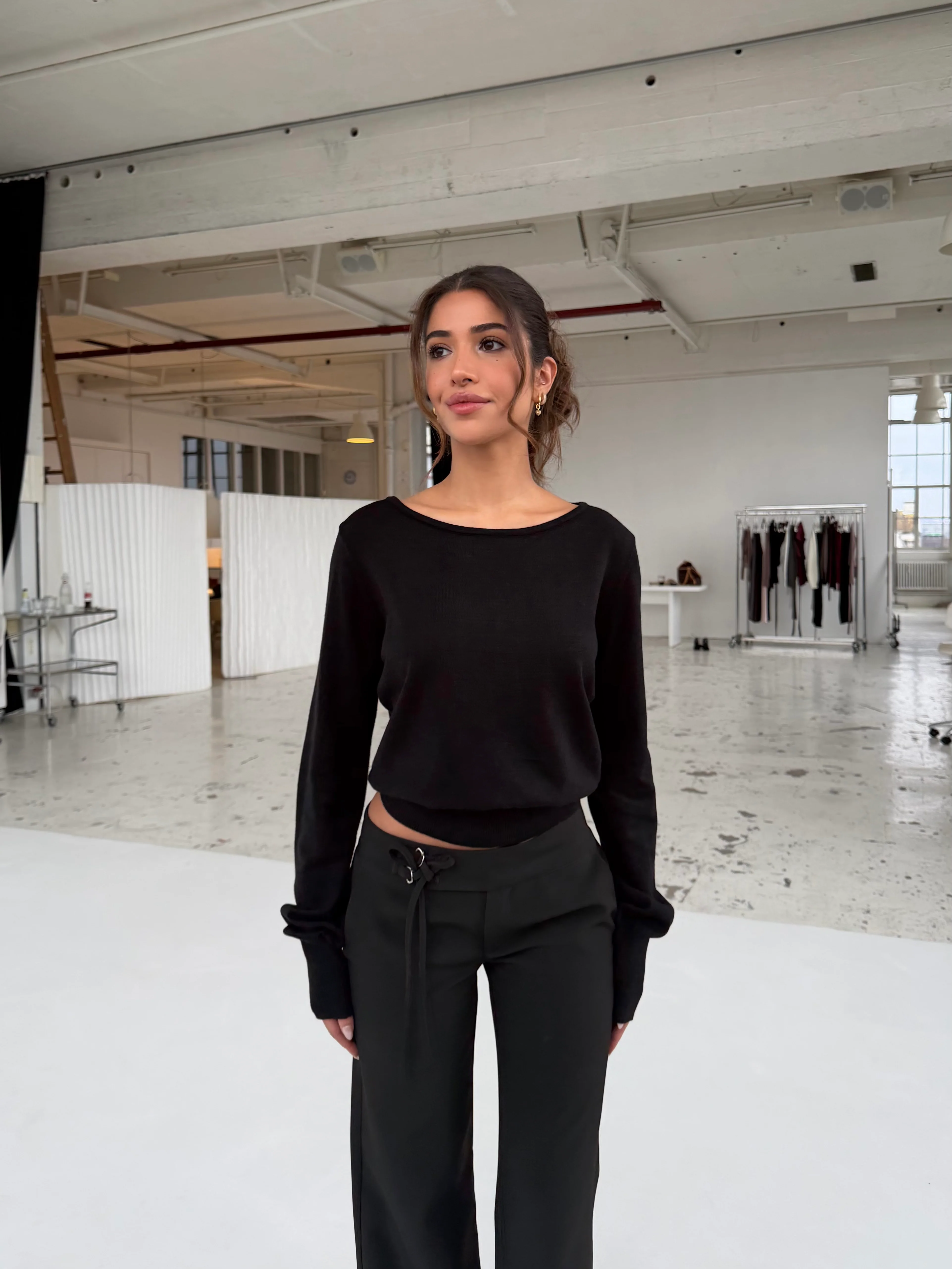 Open back knit top - Black - Image 3