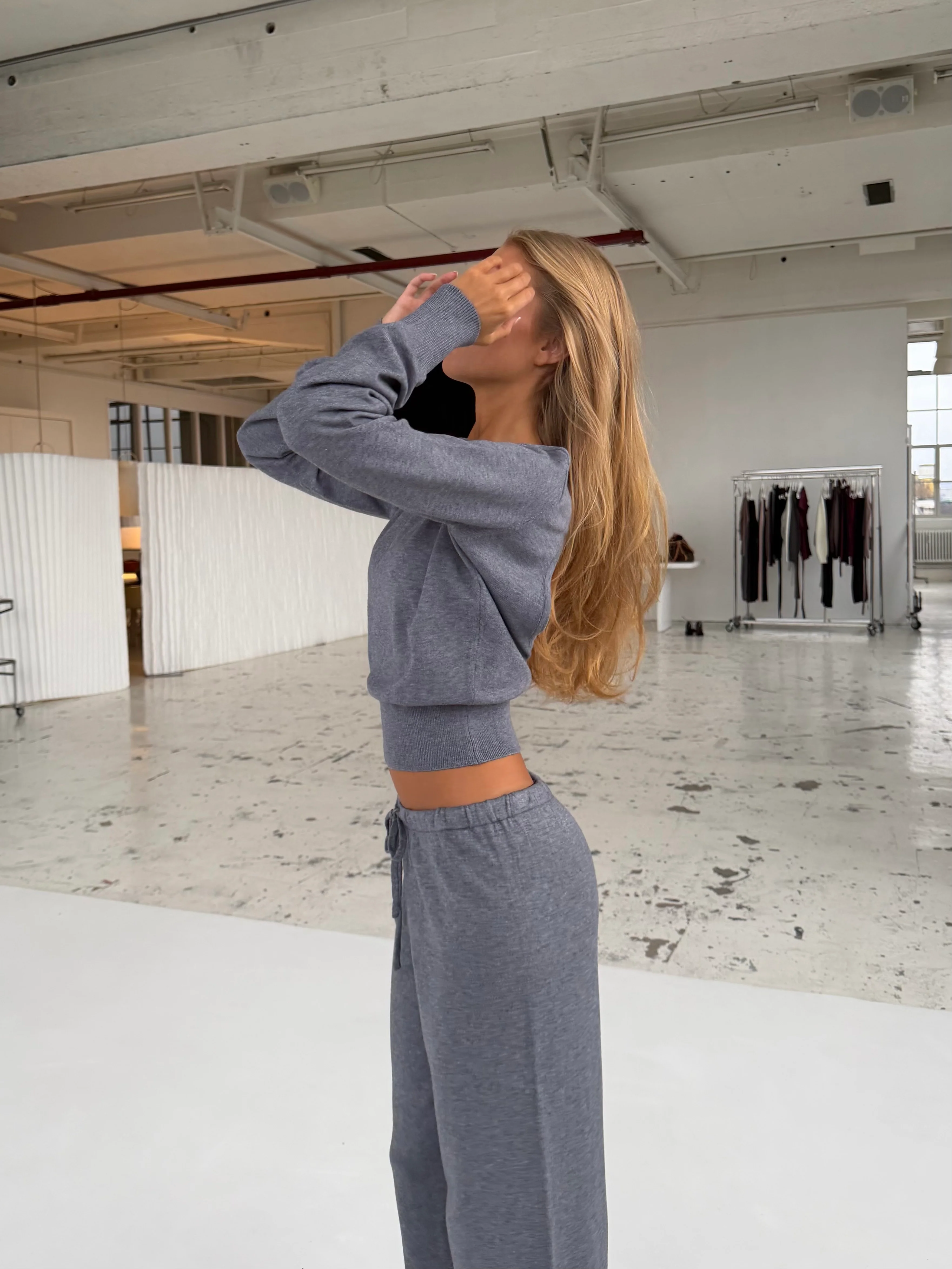 Open back knit top - melange grey - Image 3