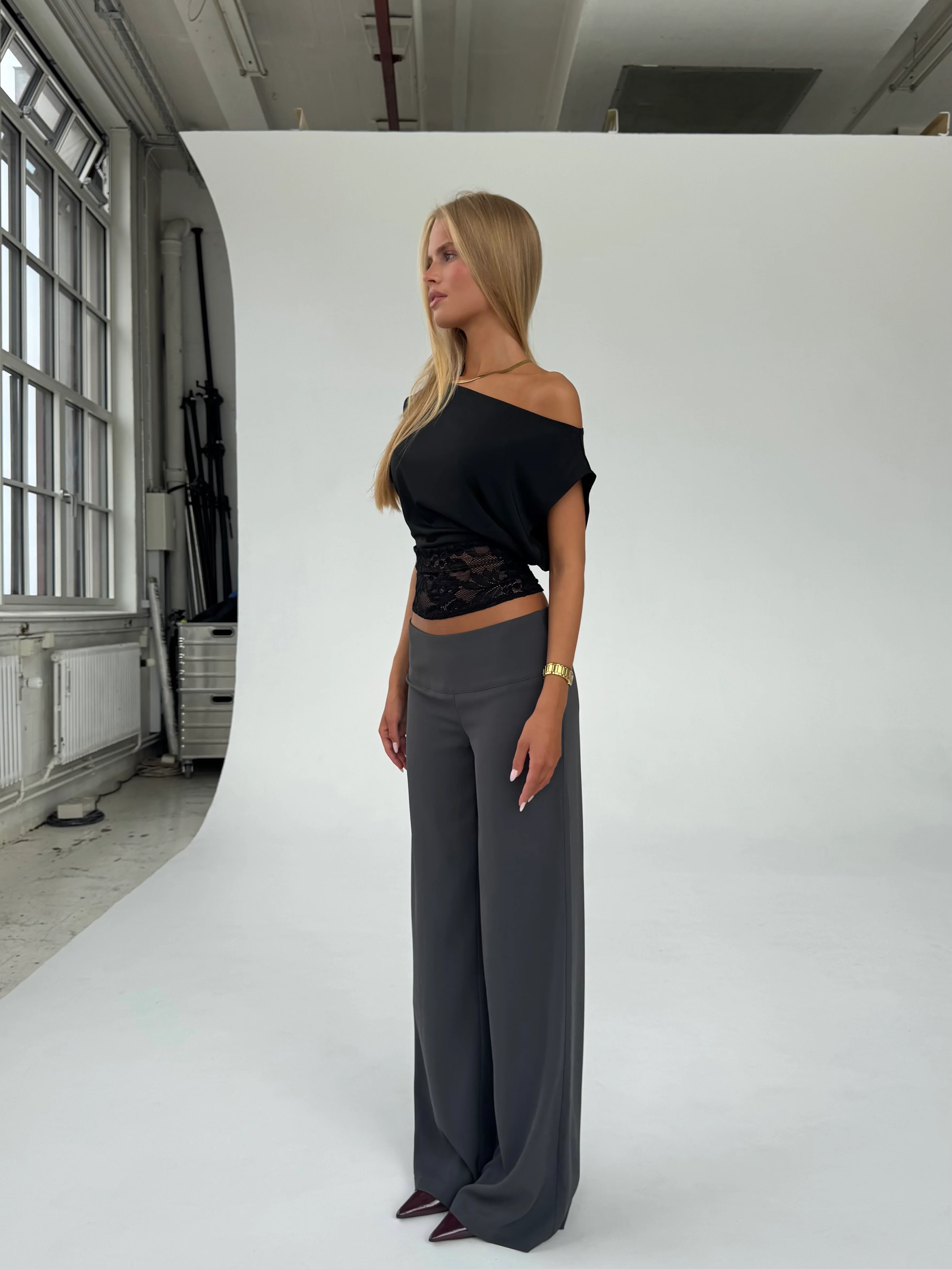 Flowy low waist bukser - dark grey - Image 3