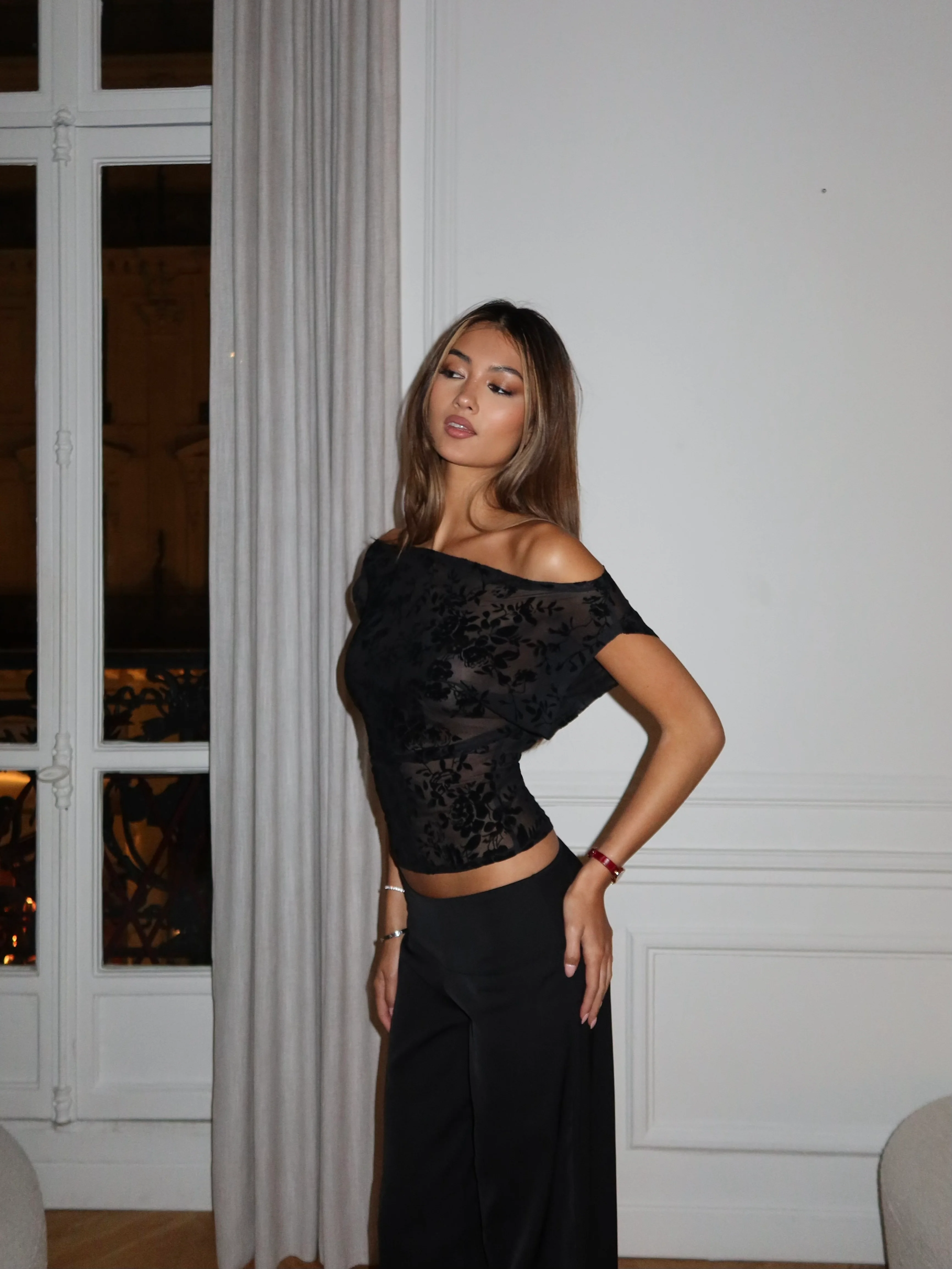 Hera rose top – black 