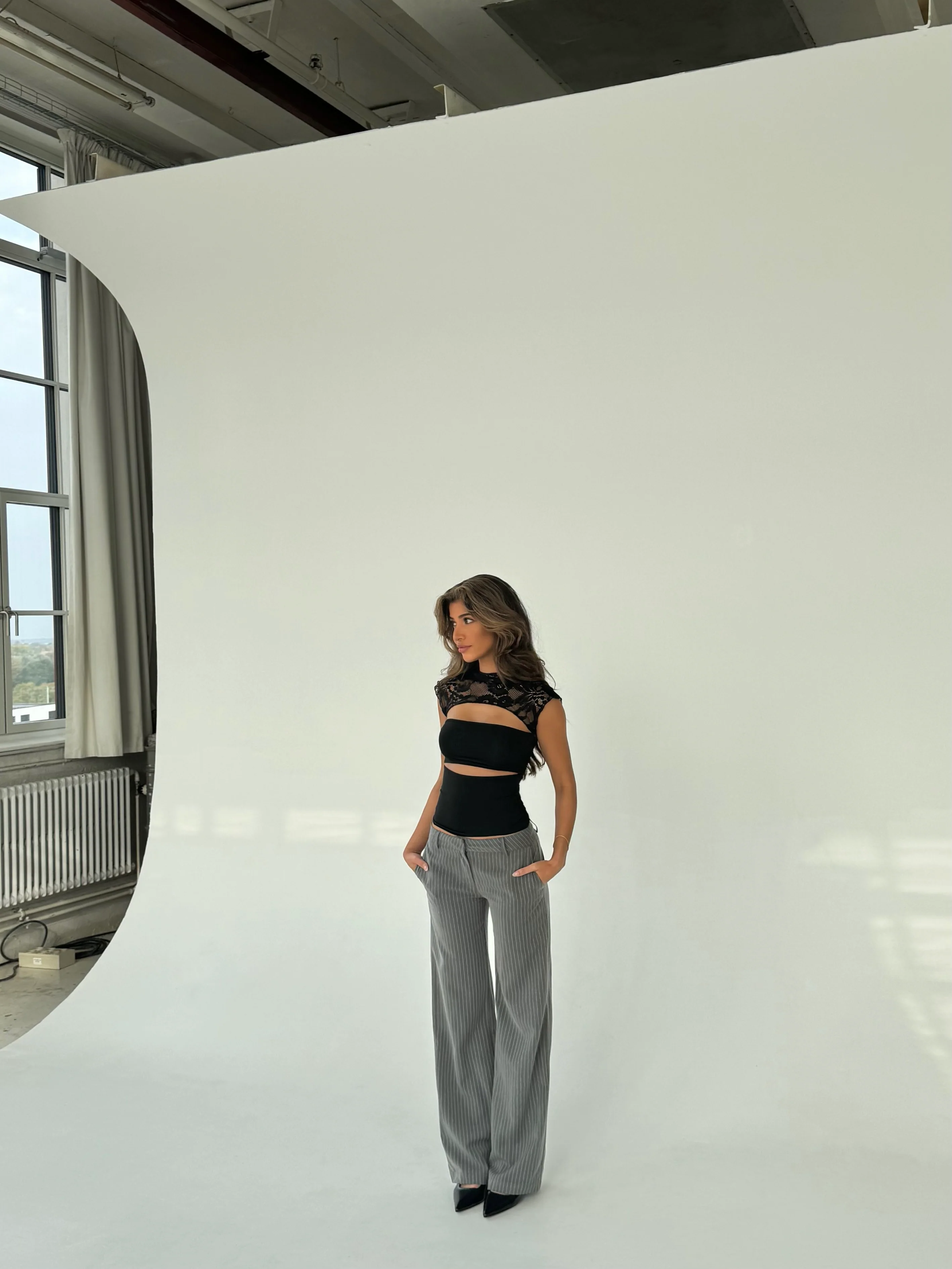 Lina low waist trousers - grey striped - Image 3