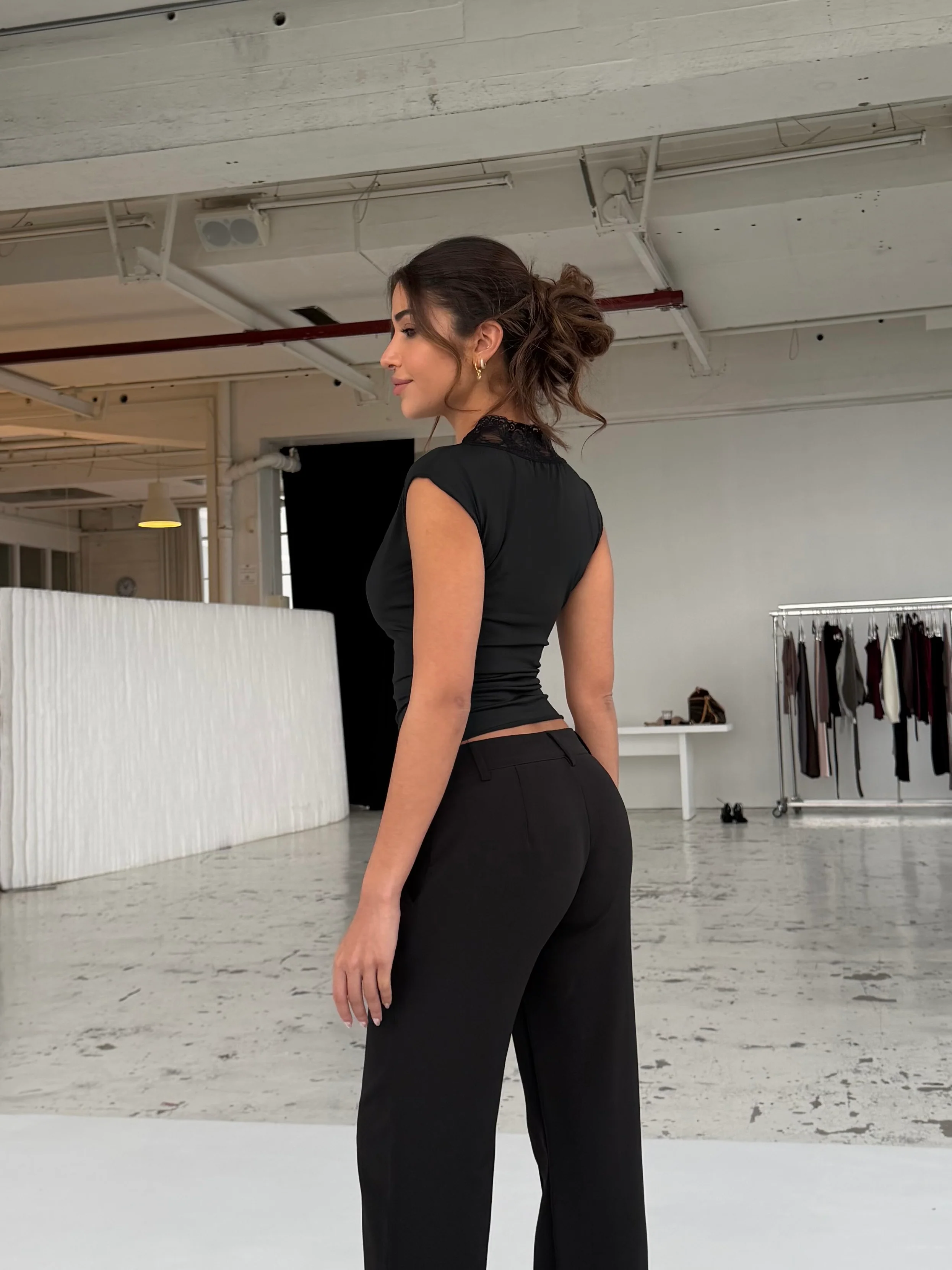 Pretty Luna basic top - black - Image 2