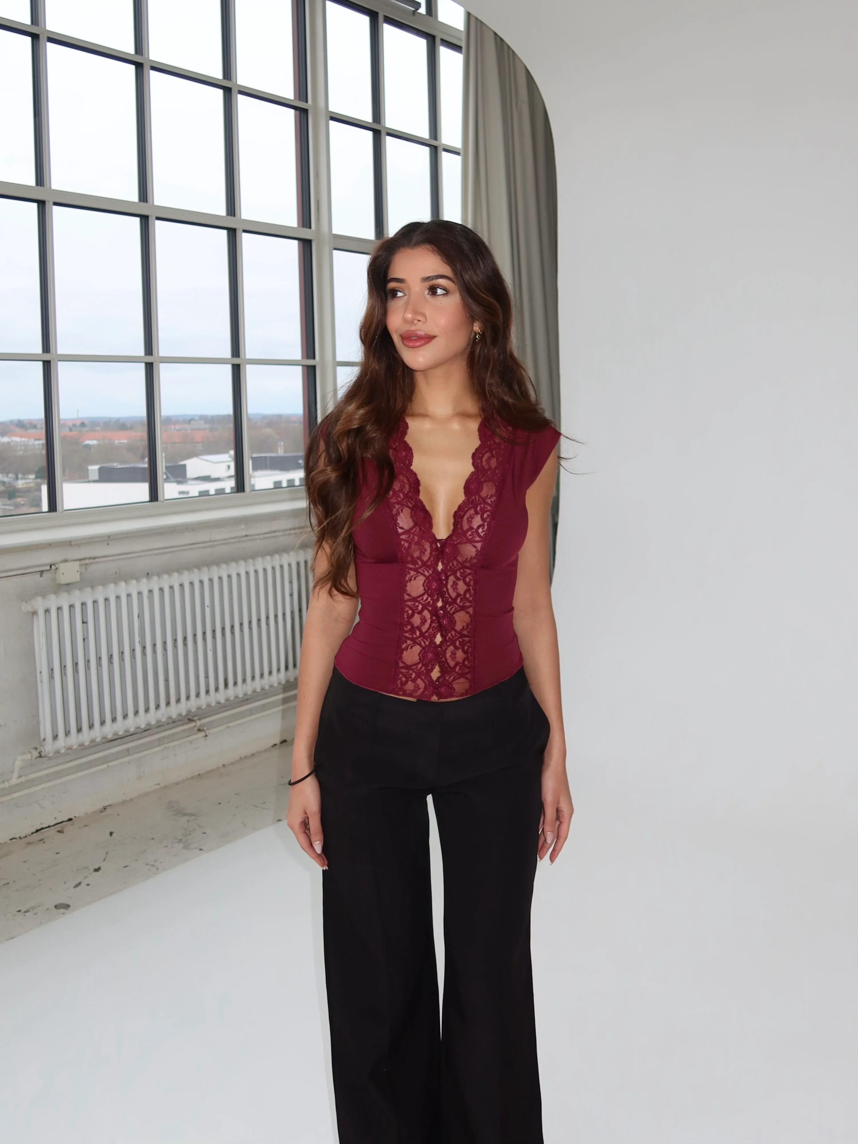 Pretty Luna basic top - black